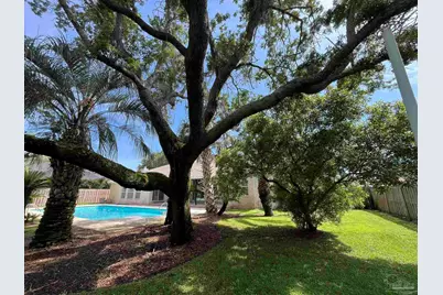 1175 Mary Kate Dr, Gulf Breeze, FL 32563 - Photo 1