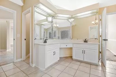1175 Mary Kate Dr, Gulf Breeze, FL 32563 - Photo 3
