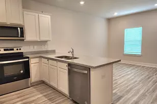 9436 Nature Crk Ln, Pensacola, FL 32526 - Photo 5
