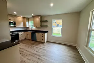 424 Front St, Century, FL 32535 - Photo 13
