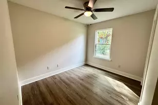 424 Front St, Century, FL 32535 - Photo 29