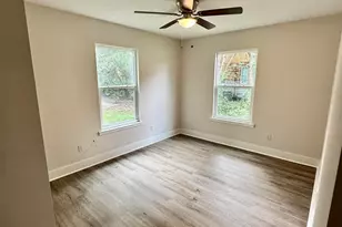424 Front St, Century, FL 32535 - Photo 39