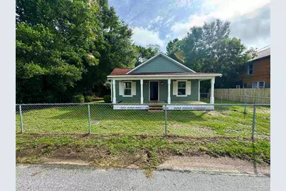 424 Front St, Century, FL 32535 - Photo 1