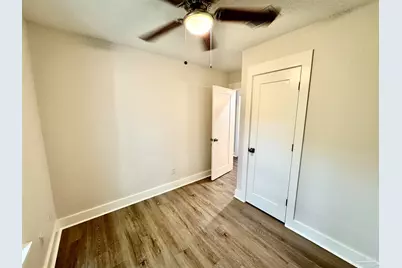 424 Front St, Century, FL 32535 - Photo 27