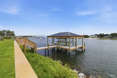 13905 Canal Dr, Pensacola, FL 32507 - Photo 19