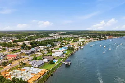 13905 Canal Dr, Pensacola, FL 32507 - Photo 49