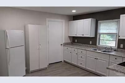 8320 Binkley St, Pensacola, FL 32514 - Photo 3