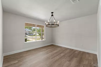 601 E Scott St, Pensacola, FL 32503 - Photo 13
