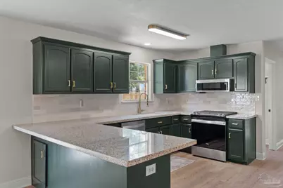 601 E Scott St, Pensacola, FL 32503 - Photo 9