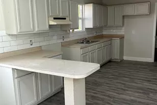 6029 Capitol Dr, Gulf Breeze, FL 32563 - Photo 9