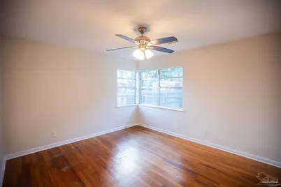1640 E Hayes St, Pensacola, FL 32503 - Photo 9