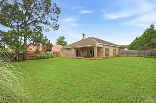 2092 Pritchard Point Dr, Navarre, FL 32566 - Photo 3