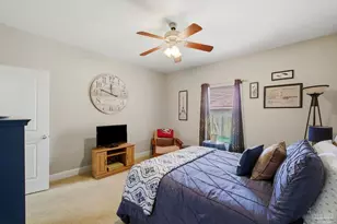 2092 Pritchard Point Dr, Navarre, FL 32566 - Photo 31