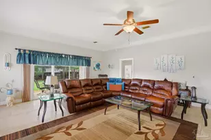 2092 Pritchard Point Dr, Navarre, FL 32566 - Photo 11