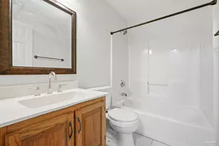 9318 Lucian Ct, Navarre, FL 32566 - Photo 23
