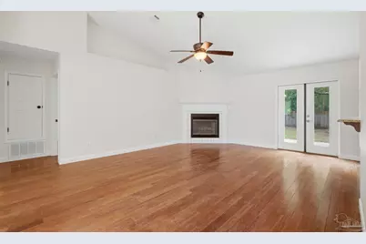 9318 Lucian Ct, Navarre, FL 32566 - Photo 7