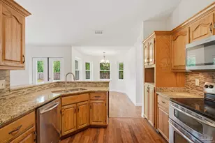 9318 Lucian Ct, Navarre, FL 32566 - Photo 19