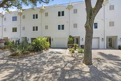 1189 Gulf Breeze Pkwy, Gulf Breeze, FL 32561 - Photo 3