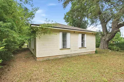 1125 W Scott St, Pensacola, FL 32501 - Photo 15