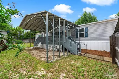 5205 Kee Memorial Dr, Pensacola, FL 32507 - Photo 1