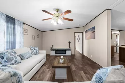 5205 Kee Memorial Dr, Pensacola, FL 32507 - Photo 13