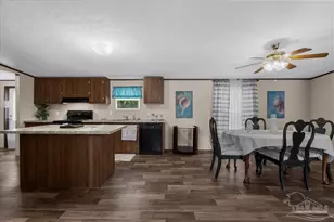 5205 Kee Memorial Dr, Pensacola, FL 32507 - Photo 13