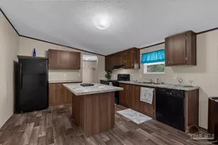 5205 Kee Memorial Dr, Pensacola, FL 32507 - Photo 19