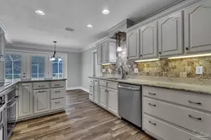 449 Man O War Cir, Cantonment, FL 32533 - Photo 9