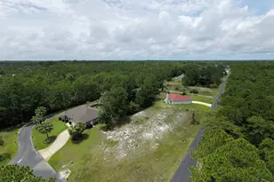1785 Smugglers Cove Dr, Gulf Breeze, FL 32563 - Photo 1