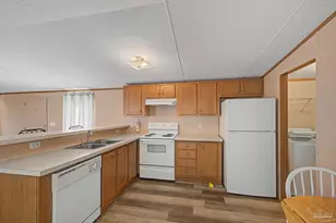 5685 Windrun Pl, Pace, FL 32571 - Photo 13