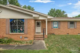 6209 E Shore Dr, Pensacola, FL 32505 - Photo 11