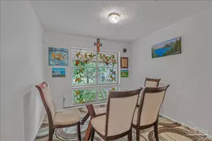 6209 E Shore Dr, Pensacola, FL 32505 - Photo 15