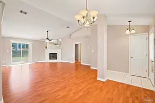 6000 Yellow Rose Dr, Pensacola, FL 32526 - Photo 7