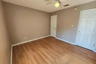 6000 Yellow Rose Dr, Pensacola, FL 32526 - Photo 15