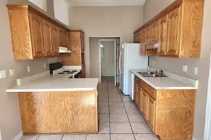 6000 Yellow Rose Dr, Pensacola, FL 32526 - Photo 5