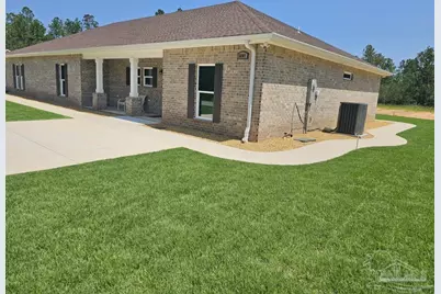 5801 San Blas St, Milton, FL 32583 - Photo 3