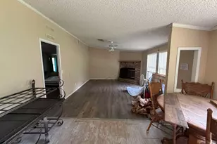 5570 Bantola Dr, Milton, FL 32583 - Photo 5