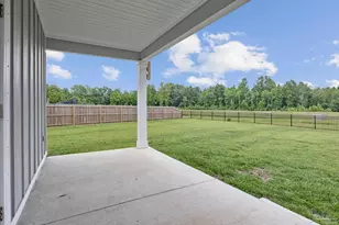 906 Windhill Dr, Cantonment, FL 32533 - Photo 3