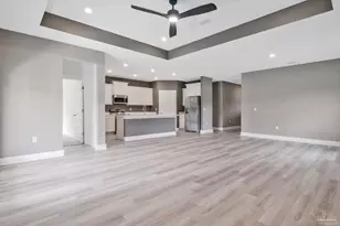 906 Windhill Dr, Cantonment, FL 32533 - Photo 11