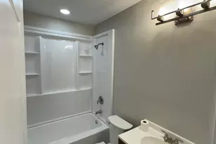 1114 N Q St, Pensacola, FL 32505 - Photo 13