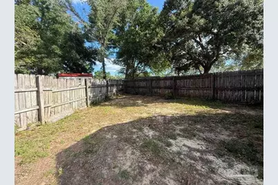 2706 Woodbury Ct, Navarre, FL 32566 - Photo 5
