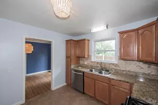 1700 E Anderson St, Pensacola, FL 32503 - Photo 21