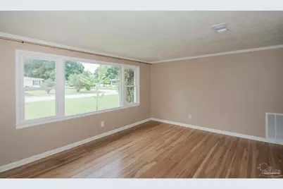 1700 E Anderson St, Pensacola, FL 32503 - Photo 15