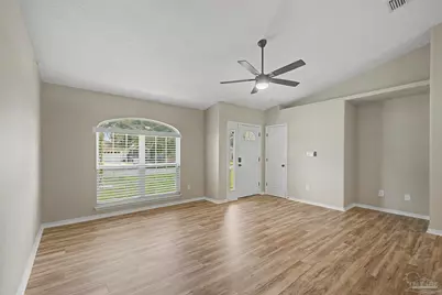 4360 Marilyn Ct, Gulf Breeze, FL 32563 - Photo 5