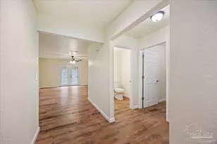 715 Edwards St, Pensacola, FL 32507 - Photo 9