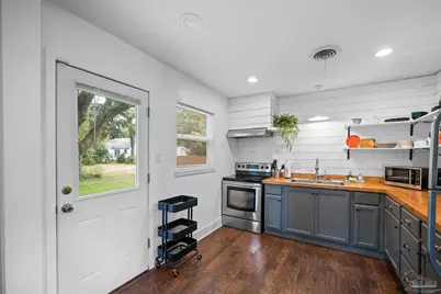 20 Saint Johns St, Pensacola, FL 32503 - Photo 11