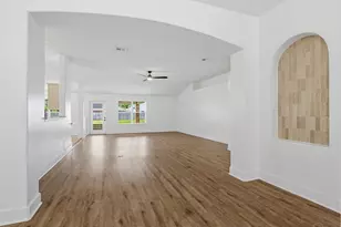 2430 Cove Rd, Navarre, FL 32566 - Photo 19