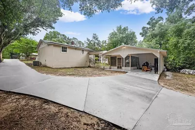 671 Georgia St, Crestview, FL 32536 - Photo 13