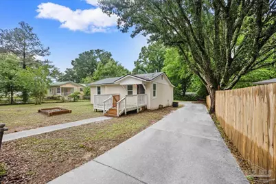 671 Georgia St, Crestview, FL 32536 - Photo 3
