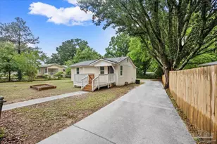 671 Georgia St, Crestview, FL 32536 - Photo 3